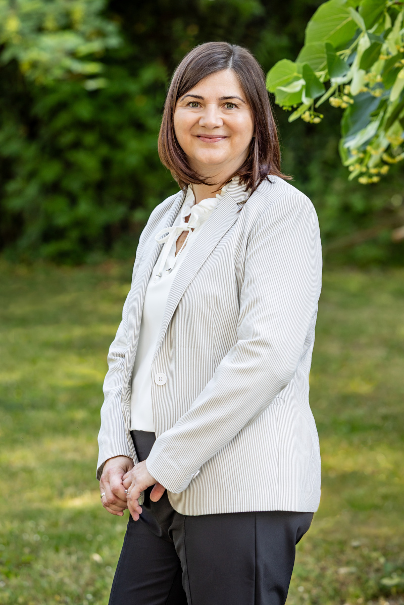 Dr. Földesi Gabriella